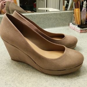 Apt. 9 wedge suede heels